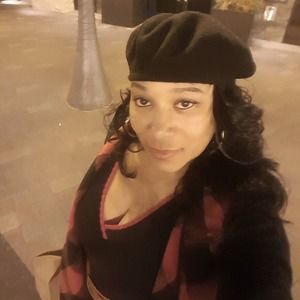 Meet your Posher, Tabitha